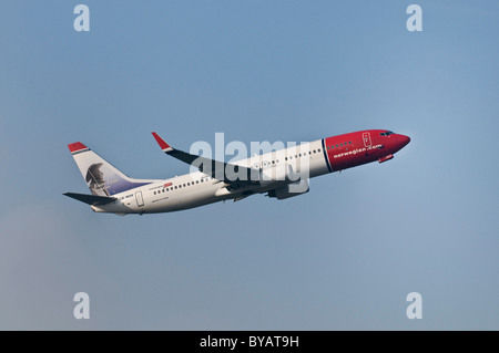 Norwegian Air Shuttle Boeing 737-8FZ, passenger plane escalade Banque D'Images