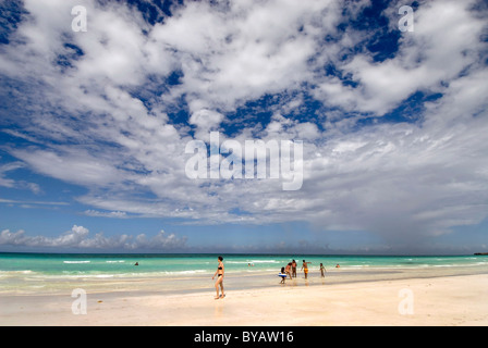 Plage de Cayo Coco, l'archipel de Camagüey, Province Ciego de Avila, Cuba Banque D'Images