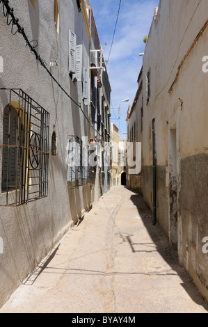 Ruelle étroite à El Jadida, Site du patrimoine mondial de l'UNESCO, le Maroc, l'Afrique Banque D'Images