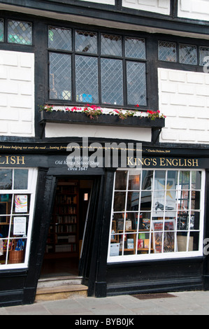 Old King's school shop crooked house, Canterbury, Kent, UK Banque D'Images