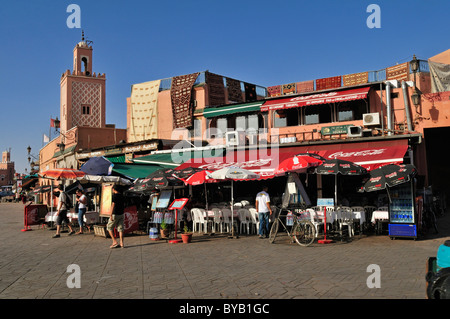 Place Djemaa el Fna, Marrakech Medina, UNESCO World Heritage Site, Maroc, Afrique du Nord Banque D'Images