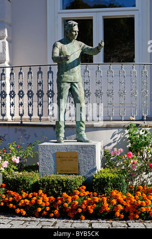 Mémorial pour Herbert von Karajan en face de sa maison natale, Salzburg, Autriche, Europe Banque D'Images