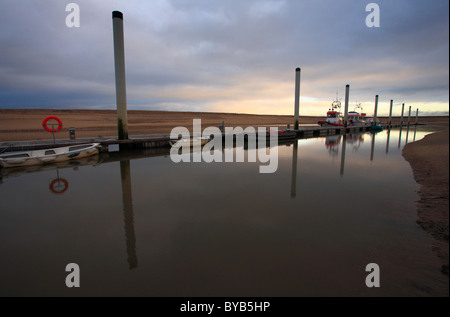 Le nouveau port extérieur au bien-next-the-Sea sur la côte de Norfolk. Banque D'Images