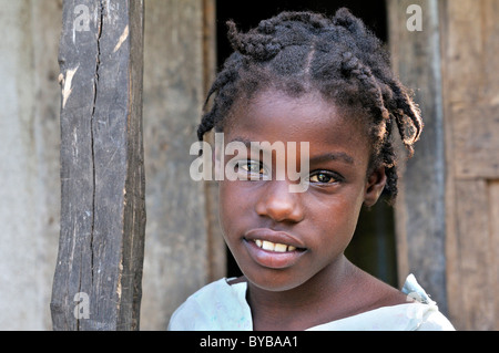 Portrait d'une fille, Petit Goave, Haïti, Caraïbes, Amérique Centrale Banque D'Images