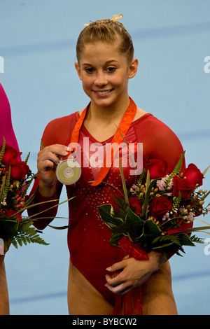 Shawn Johnson (USA) Tous les individuelles des femmes autour de la gymnastique médaillé d'argent aux Jeux Olympiques d'été 2008, Pékin, Chine Banque D'Images