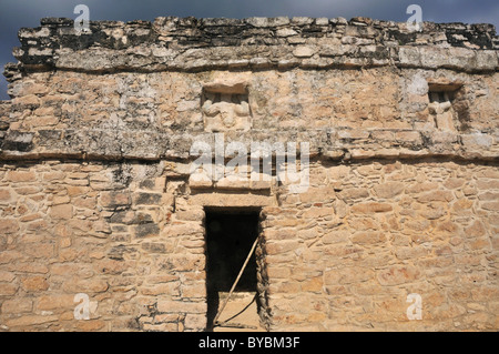 En haut de la pyramide Nohoch Mul au les ruines Maya de Coba Yucatan Mexique Banque D'Images