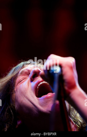 Cage the Elephant Rock Band avec Matthieu Shultz en concert Banque D'Images