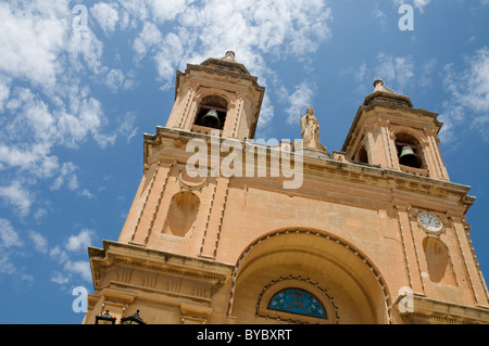 Église de Marsaxlokk Malte qui est dédiée à Notre Dame du Rosaire de Pompéi, la Madone Banque D'Images