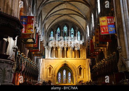 Drapeaux, St.Patrick's Cathedral Dublin Ireland Banque D'Images