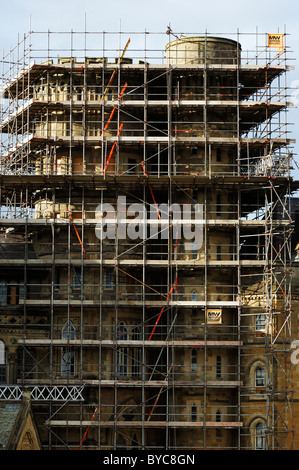 L'Ancien Collège en rénovation de bâtiments, Aberystwyth, Pays de Galles d'échafaudages Banque D'Images