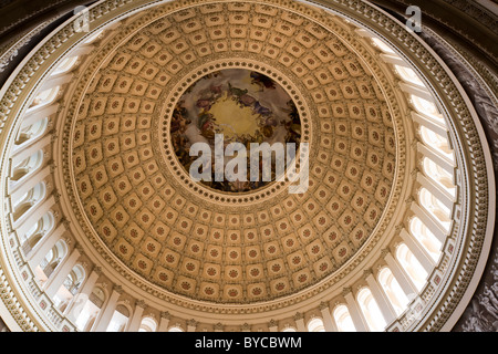 Intérieur de la coupole de l'United States Congress, Washington DC. Banque D'Images