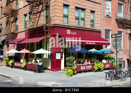 Bus Stop Cafe à Greenwich Village, New York City, États-Unis d'Amérique Banque D'Images