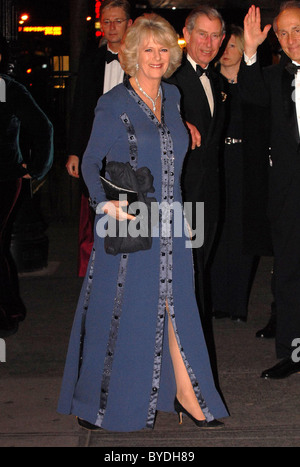 Le Prince Charles et Camilla, Duchesse de Cornouailles au Harvard Club de New York où le Prince Charles reçoit le Harvard Banque D'Images