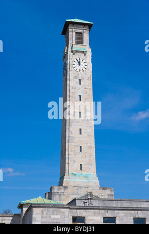 La tour de l'horloge de la Civic Centre, Southampton, Hampshire, Angleterre, Royaume-Uni, Europe Banque D'Images
