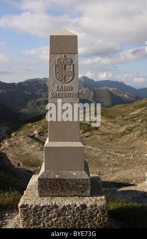 Land Salzburg signe, Mt. Le Grossglockner, le Parc National du Hohe Tauern, Carinthie, Autriche, Europe Banque D'Images