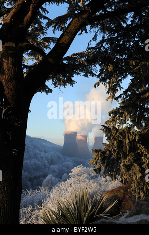 Ironbridge Power Station en hiver Banque D'Images