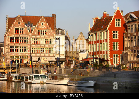 Vieille ville historique, maisons de la vieille ville, rivière Lys, Gand, Flandre orientale, Belgique, Europe Banque D'Images