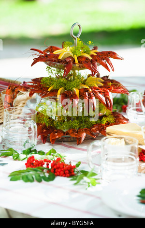Repas d'écrevisses on outdoor table Banque D'Images
