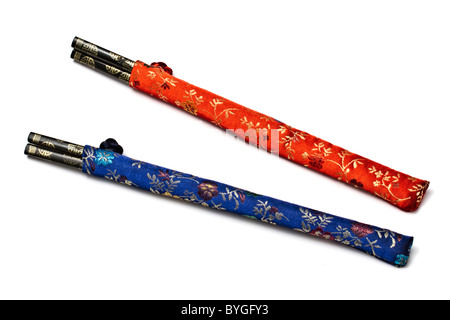 Ensemble de deux baguettes isolé sur fond blanc Banque D'Images