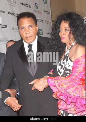 Muhammad Ali et Diana Ross Muhammad Ali's Celebrity Fight Night XIII au Marriott Desert Ridge Resort and Spa Phoenix, Banque D'Images