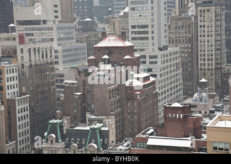 Les toits couverts de neige, Midtown, NEW YORK Banque D'Images