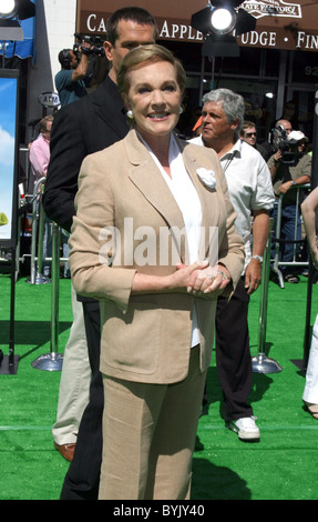 Julie Andrews 'hrærek la troisième' Los Angeles Premiere - Tapis Vert tenue au Mann Village Theatre Westwood, Californie - Banque D'Images