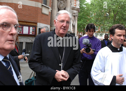 Le cardinal Cormac Murphy O'Connor manifestation pour la légalisation des immigrants et de l'égalité des droits pour les travailleurs migrants à Banque D'Images