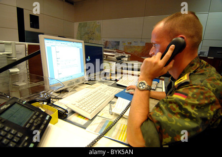 Einsatzfuehrungskommando atmosphère der Bundeswehr OPZ - Fonctionnement de l'Administration centrale de la Luftwaffe allemande dans la mission de l'ISAF Banque D'Images