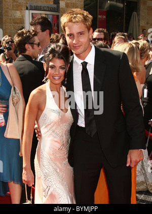 Lindsay Korman et Justin Hartley 34e édition du Prix Daytime Emmy - Arrivées tenue au théâtre Kodak de Hollywood, California USA - Banque D'Images