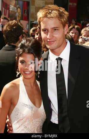 Lindsay Korman et Justin Hartley 34e édition du Prix Daytime Emmy - Arrivées tenue au théâtre Kodak de Hollywood, California USA - Banque D'Images