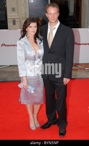 Dervla Kirwan et Rupert Penry-Jones Pionnier de la British Academy Television Awards (BAFTAS) au London Palladium - Arrivées Banque D'Images