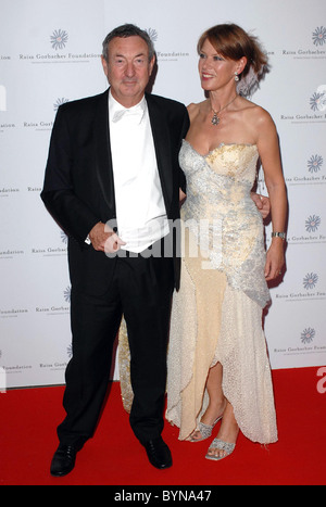 Nick Mason et invité Raisa Gorbachev Foundation Annual gala au Palais de Hampton Court - Londres, Angleterre - des arrivées Banque D'Images