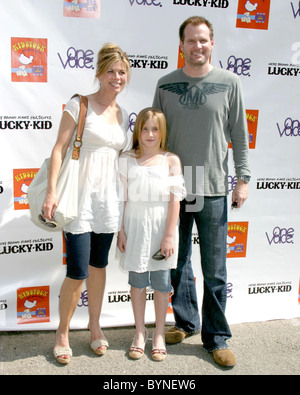 Beth Toussaint, fille Tess, et Jack Coleman Kidstock Music and Art Festival à Greystone Mansion de Beverly Hills, en Californie Banque D'Images