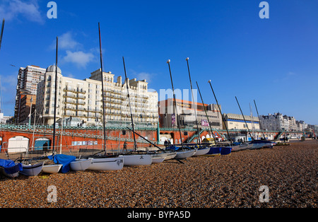 Le Grand Hôtel et le front de mer de Brighton, East Sussex, Angleterre Banque D'Images