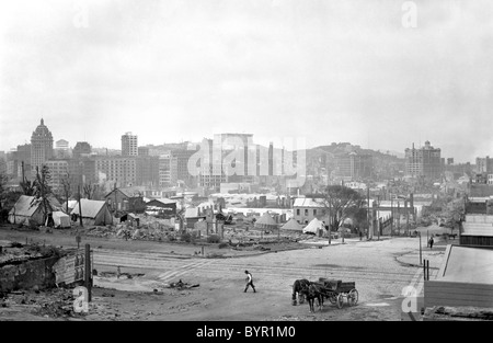 Avec Panorama suite du tremblement de terre de San Francisco 1906 prises de Folsom Street et 1st Street Banque D'Images