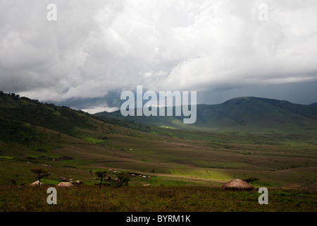 Paysage dans la grande vallée du Rift, le nord de la Tanzanie, l'Afrique Banque D'Images