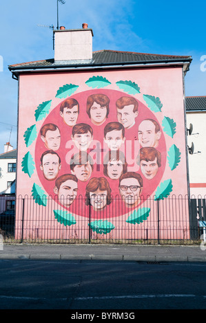 Fresque commémorant les victimes du Bloody Sunday Banque D'Images