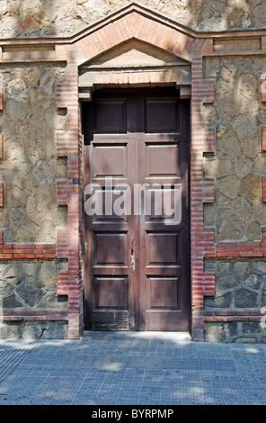 Quartier résidentiel de porte dans Lloret de Mar, Espagne. Banque D'Images