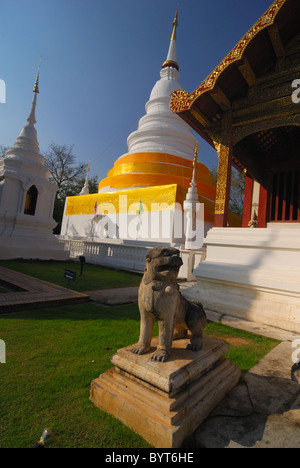 Au temple Wat Phra Singh de Chiang Mai, Thaïlande Banque D'Images