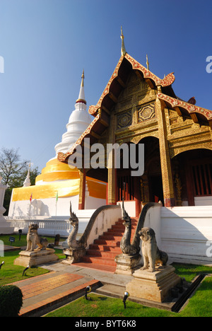 Au temple Wat Phra Singh de Chiang Mai, Thaïlande Banque D'Images