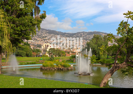 Fontaines de Parque de Santa Catarina, Funchal, Madère Banque D'Images