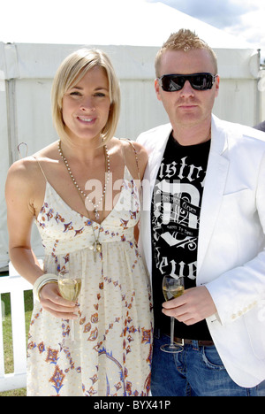 Jenni Falconer et invité la Veuve Clicquot finales de la coupe d'Or Le parc à Cowbray PARK Sussex, Angleterre - 22.07.07 Marcus Banque D'Images