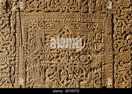 Détail de ornately porte en bois sculpté, Khiva, Ouzbékistan Banque D'Images