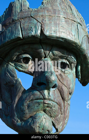 Sculpture à la mémoire des soldats abandonnés pendant son temps au National Memorial Arboretum.Staffordshire England UK Banque D'Images