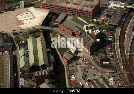 Vue aérienne de Horseley Fields, Wolverhampton, Royaume-Uni avec Corn Hill et Canal Banque D'Images