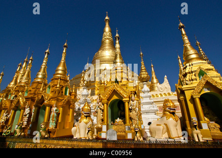 La Pagode Shwedagon à Yangon (Rangoon), le Myanmar (Birmanie) Banque D'Images