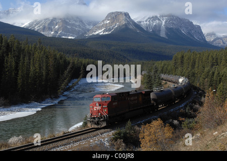 Image prise autour de Bow Valley, parc national Banff du Canada. Banque D'Images