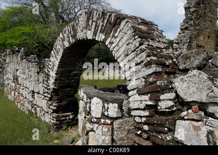 Ainsi l'eau. Vieilles Ruines de Panama, Panama, République de Panama, Amérique Centrale Banque D'Images