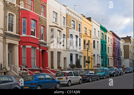 Maison façades colorées, Lancaster Road, Portobello / Kensington, Londres, Angleterre, Royaume-Uni Banque D'Images