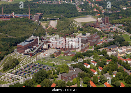 Vue aérienne, complexe industriel de la mine de charbon de Zollverein, l'école de design, Saana, sites du patrimoine culturel, Essen Banque D'Images